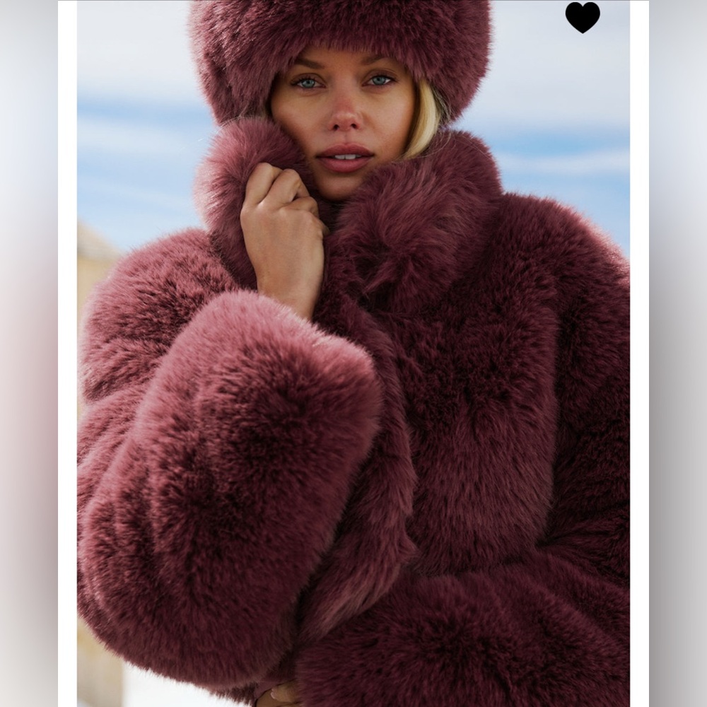 New Alo Opulent Faux Fur Cropped Jacket  Coat Burgundy Truffle Small NWT